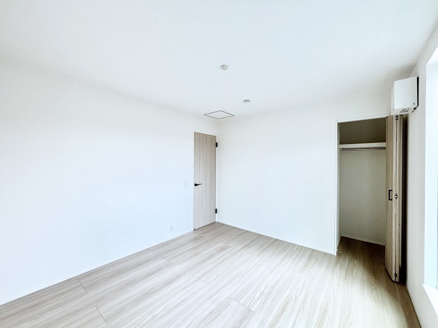 �q������ �q�������ɂ��������߂Ȏ��[�X�y�[�X�����Ղ�̋���