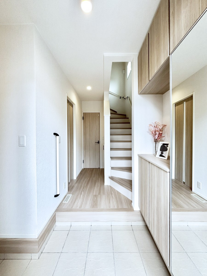 ���� ���邢���ւ͂��q�l�����o�}������̂ɂ҂�����ł��I 