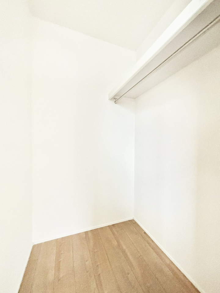 ���̑� �ߗނ��n���K�[�Ɋ|�����܂܎��[�ł���WIC�B�ߗނ̐������ڂ����₷���ĕ֗��ł��I