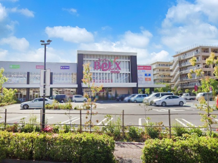 ���ӊ� �X�[�p�[ 600m �x���N�X ���ԏM�n�X