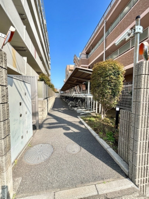 ���̑� �O�� ���]�Ԓu����i�󂫏󋵂͓s�x���m�F���������j  