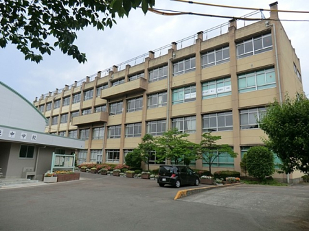 ���ӊ� ���w�Z 1700m ��z�s���哌���w�Z