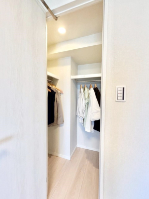 ���̑� �E�H�[�N�C���N���[�[�b�g�̊��p�Ő�����ԃX�b�L��