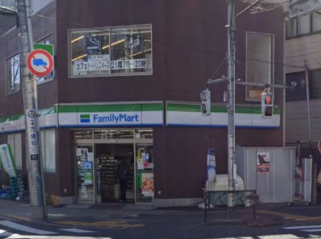 ���ӊ� �R���r�j 40m �t�@�~���[�}�[�g �����R�w�k�X