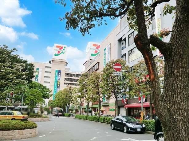 ���ӊ� �X�[�p�[ 1100m �C�g�[���[�J�h�[�������X