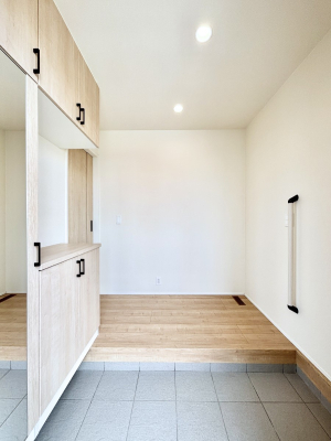 ���� ���邢���ւ͂��q�l�����o�}������̂ɂ҂�����ł��I 