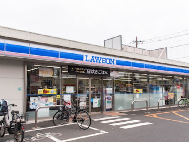 ���ӊ� �R���r�j 300m ���[�\�����c�J��p��Z���ړX