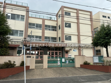 ���ӊ� ���w�Z 190m �����旧�Z�؏��w�Z