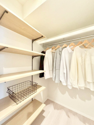 ���[ �����Ղ�̎��[�X�y�[�X�ł��ł��Z��Ԃ��X�b�L���ۂĂ���