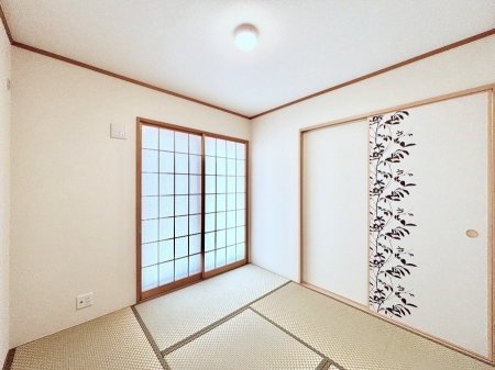 ���̑����� �_�炩����̋�Ԃ́A���q�l�̗V�я�◈�q���̂����ĂȂ��̏ꏊ�Ƃ��ďd�󂵂܂��B 