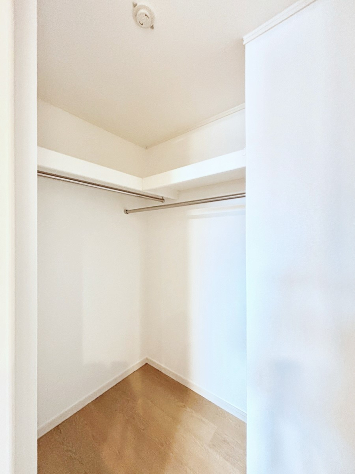 ���̑� �E�H�[�N�C���N���[�[�b�g�t���Ő�����Ԃ��L�����p�ł��܂��B