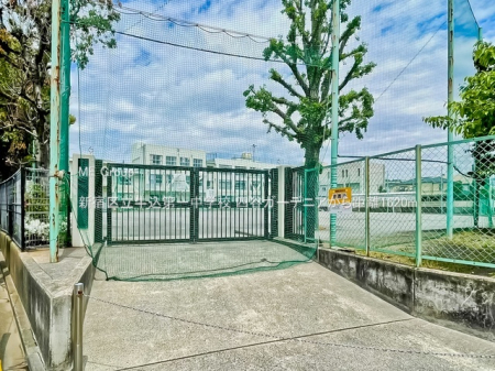 ���ӊ� ���w�Z 1620m �V�h�旧������ꒆ�w�Z