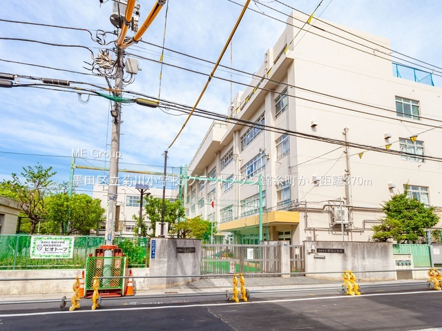 ���ӊ� ���w�Z 370m �n�c�旧�e�쏬�w�Z