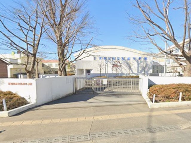 ���ӊ� ���w�Z 370m �����R�s���������w�Z