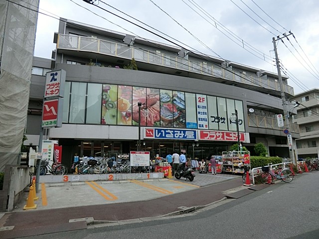 ���ӊ� �X�[�p�[ 800m �����݉����|�����X