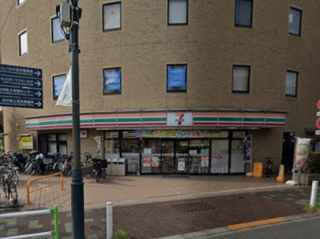 ���ӊ� �R���r�j 70m �Z�u��-�C���u�� ��������R���ړX