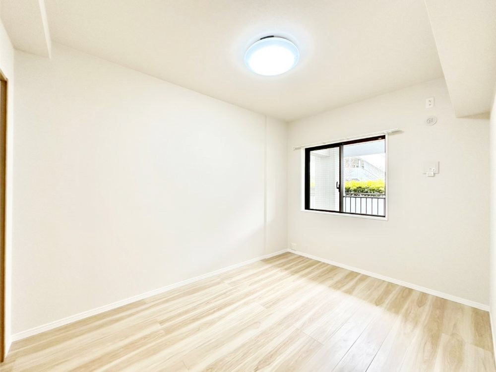 �q������ ������̂₳���������S�n�悢�v���C�x�[�g���[��