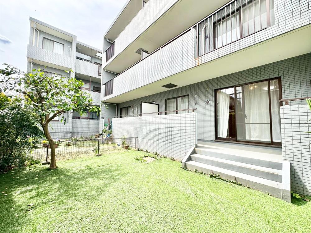 ���̑� ���邳�����Ղ�̃v���C�x�[�g�K�[�f��