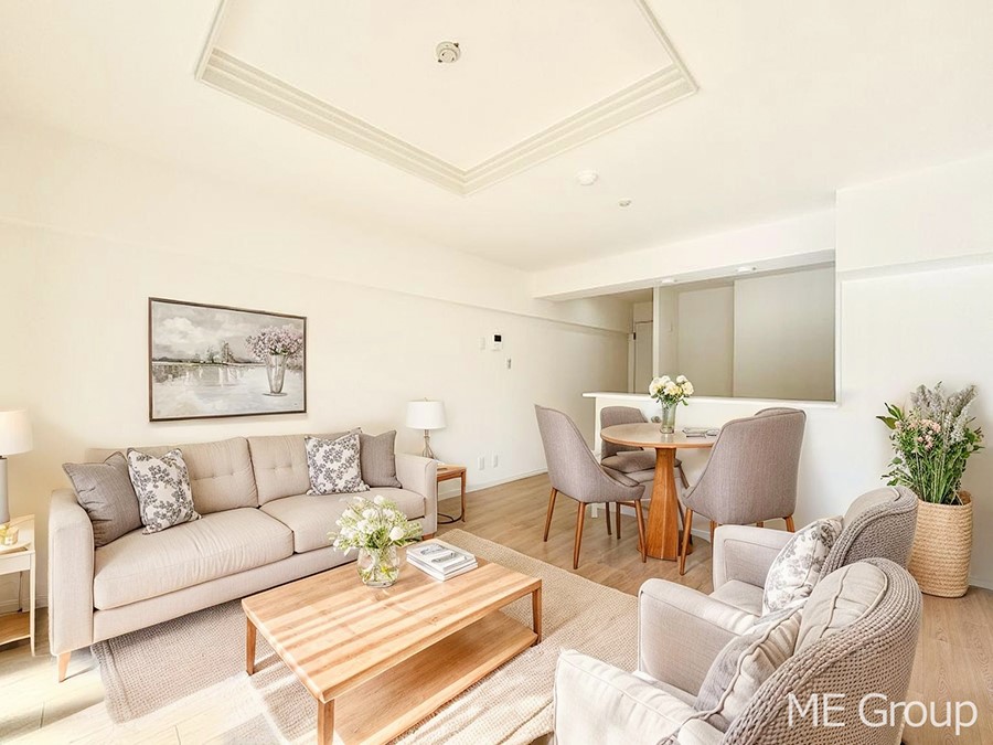 ���r���O �������������͋C�̂k�c�j�͉Ƒ��݂�Ȃ̉��K��ԁ@���Ƌ��CG�ł�