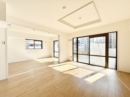 ���̑����� �Ƒ������R�ƏW�܂�e���̃X�y�[�X�ɂȂ肻�� 