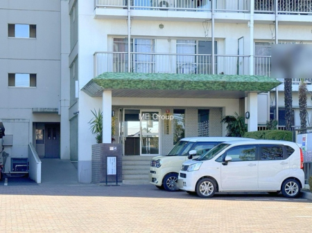 �G���g�����X -