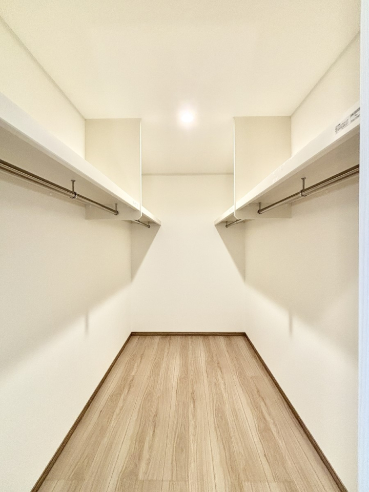 ���̑� �t�@�~���[�N���[�[�b�g�B�X�[�c�P�[�X��G�ߏ����Ȃǂ��܂Ƃ߂Ď��[�ł��܂�