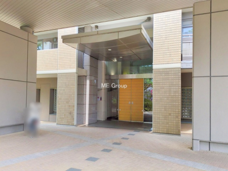 �G���g�����X -