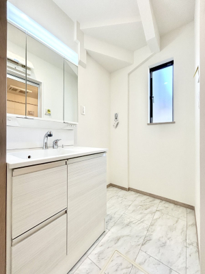 ���ʑ�E���ʏ� ���邢���ʏ��͖����̐g�x�x���y�����ł����Ⴂ�����ł��B