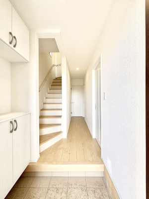 ���� �Ƒ��̋A��₨�q�l�������������}���錺��  