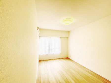 ���̑����� �u�₩�ȓ��������������S�̂�D������ݍ���ł���܂�