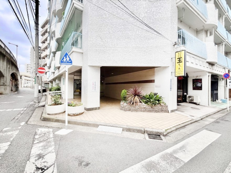 �G���g�����X �������������͋C�̃G���g�����X  