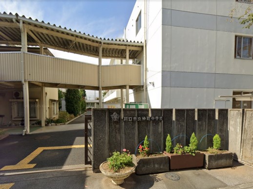 ���ӊ� ���w�Z 700m ����s���������w�Z