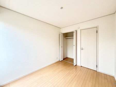 �Q�� ���[���[�����Ă���̂ŋ��Z�X�y�[�X���L�X�g���܂�  