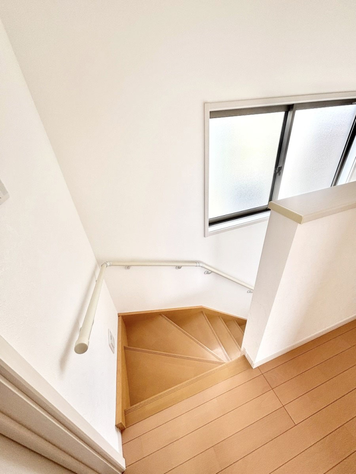 ���̑� �K�i�͎肷��t���Ȃ̂ŏ����Ȃ��q���܂₲����̕������S�ł�