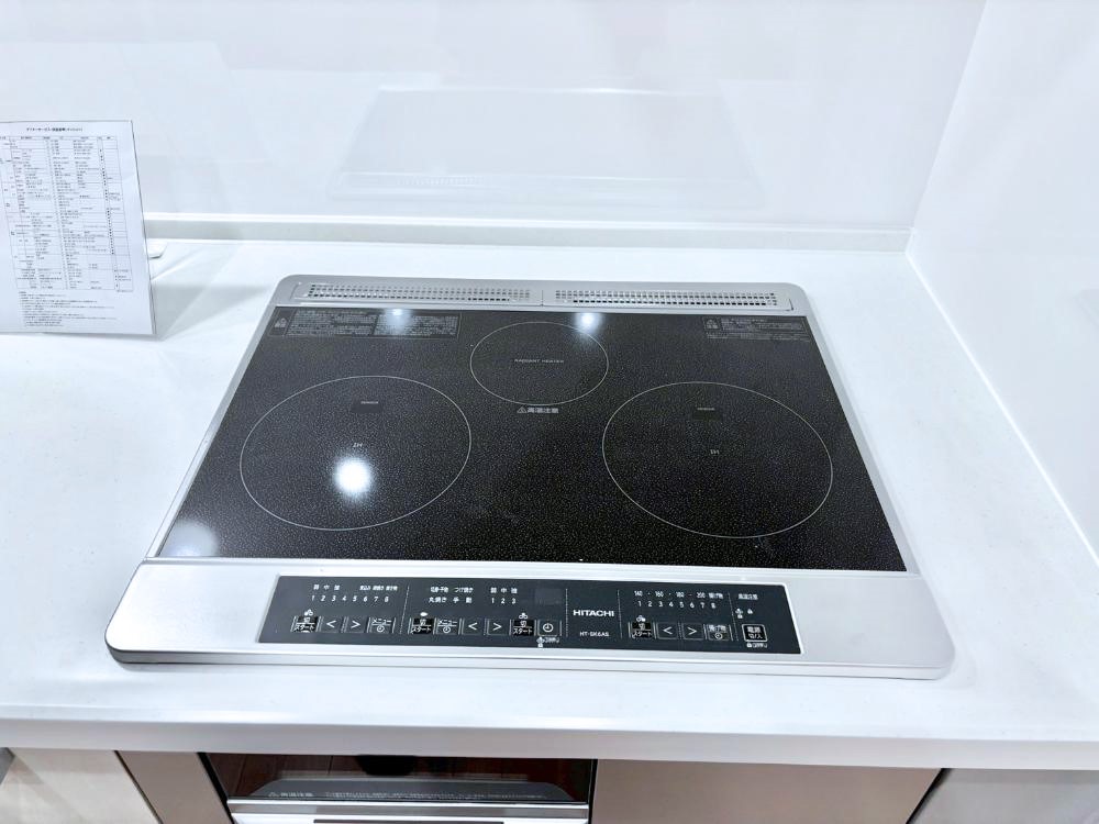 ���̑����� IH�N�b�L���O�q�[�^�[�͓V�̒����ʂ��t���b�g�Ȃ̂Œ�����̓T�b�ƈ�@�����邾���I