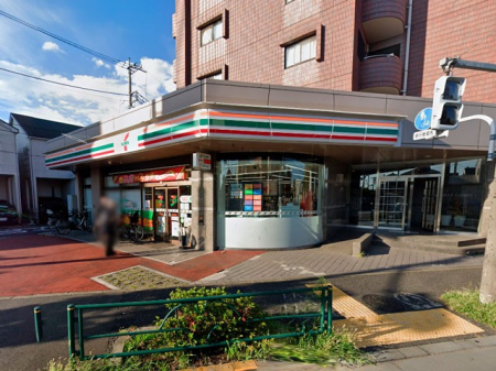 ���ӊ� �R���r�j 200m �Z�u��-�C���u�� �ΐ_���X