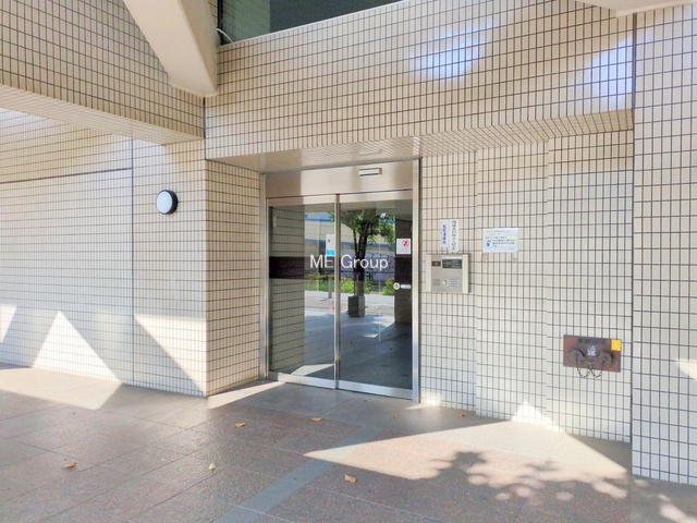 �G���g�����X -