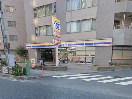 ���ӊ� �R���r�j 100m �~�j�X�g�b�v �������T���ړX