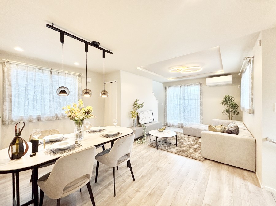 ���r���O �傫�ȑ����炽���Ղ�̗z���ƕ����������郊�r���O