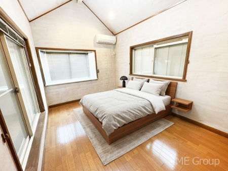 ���̑����� �u�₩�ȓ��������������S�̂�D������ݍ���ł���܂�