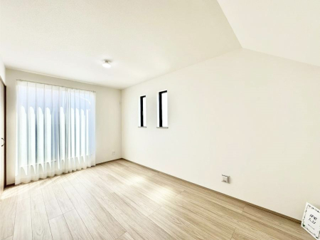 �Q�� ���邢�o���R�j�[�T�C�h�ɗm����ݒu�B�ڊo�߂̗ǂ��Q���ɁB