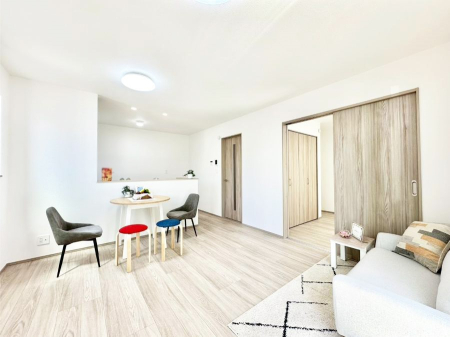 ���r���O �������������͋C�̂k�c�j�͉Ƒ��݂�Ȃ̉��K���