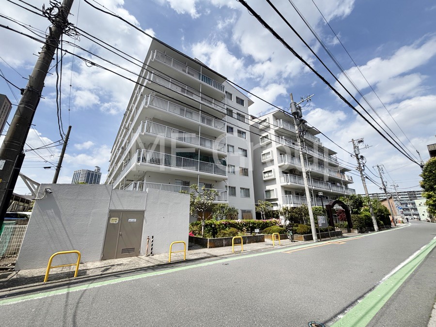 ���n�O�ώʐ^ �����ɕ֗��Ȓn�ɐL�т₩�ȉƑ��̐������i��`���Z�܂�