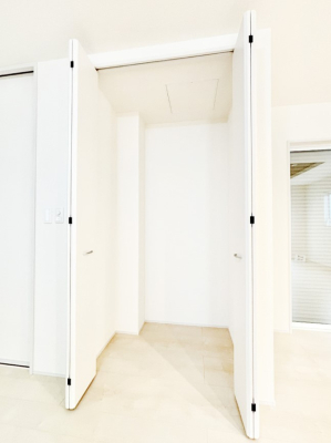 ���[ ������ꂪ���ȉƑ����L�̏�������p�i�Ȃǂ������Ղ���[�ł��郊�r���O���[�I