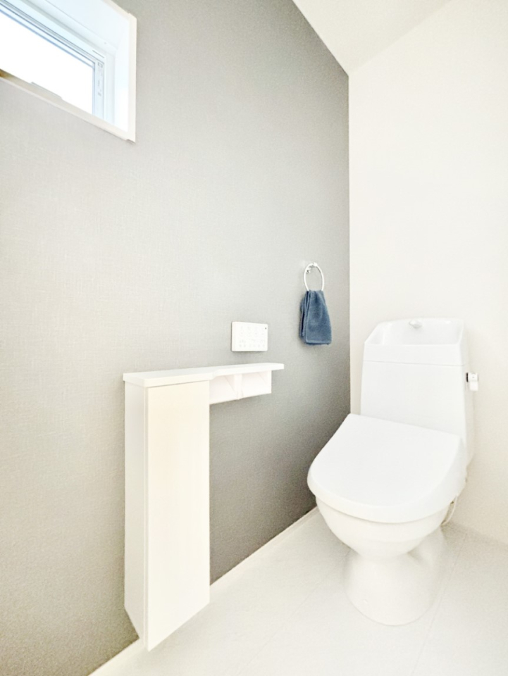 �g�C�� �n�C�T�b�V���疾�邢�z�������荞�ރg�C���B����������V�����[�@�\�t���ł��I