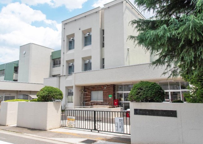 ���ӊ� ���w�Z 290m �����s�������攪���w�Z