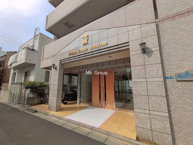 �G���g�����X -