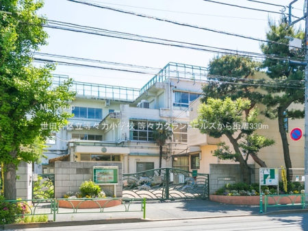 ���ӊ� ���w�Z 330m ���c�J�旧���X�͏��w�Z