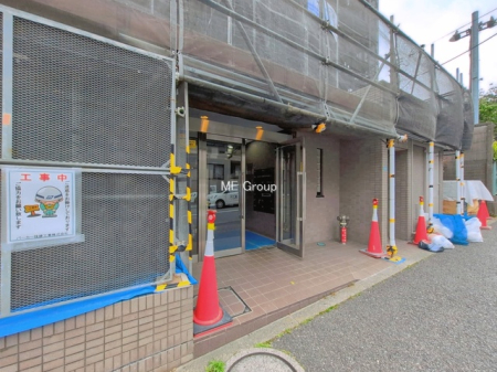 �G���g�����X -