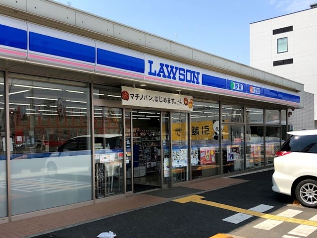 ���ӊ� �R���r�j 900m ���[�\�� �a���V�q�ܒ��ړX